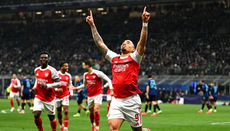 Arsenal hủy diệt Wigan trong 27 phút, đi vào lịch sử FA Cup
