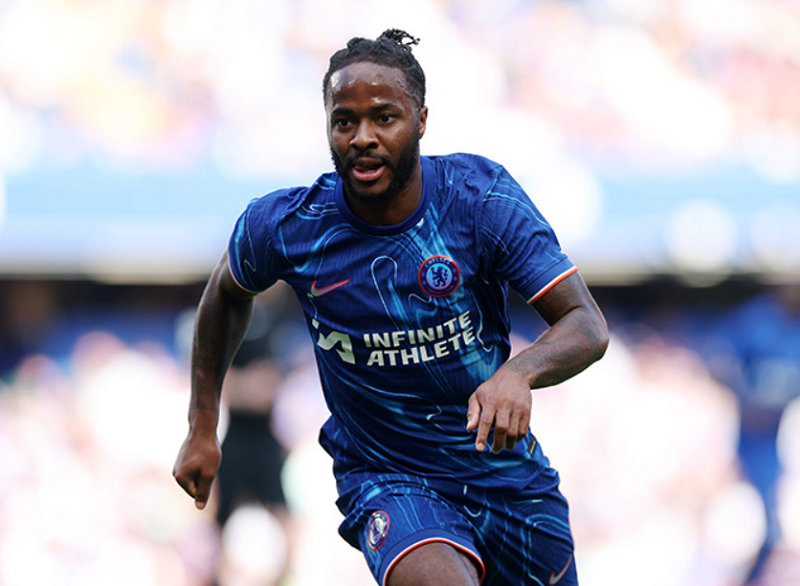 Chelsea chấm dứt hợp đồng với Raheem Sterling, nhiều fan tiếc nuối